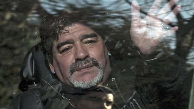 Diego Maradona passou últimos dias acamado e sem apetite, revela massagista em julgamento