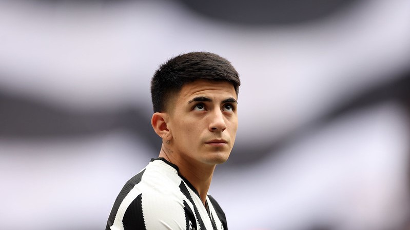 Botafogo acerta a compra de subsituto de Thiago Almada