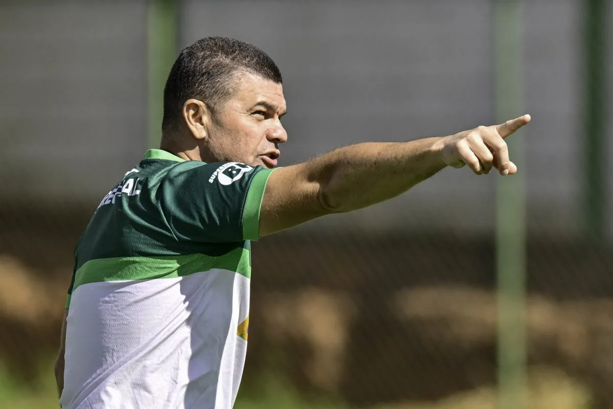 América x Goiás pela Série B: escalações, horário e onde assistir ao jogo