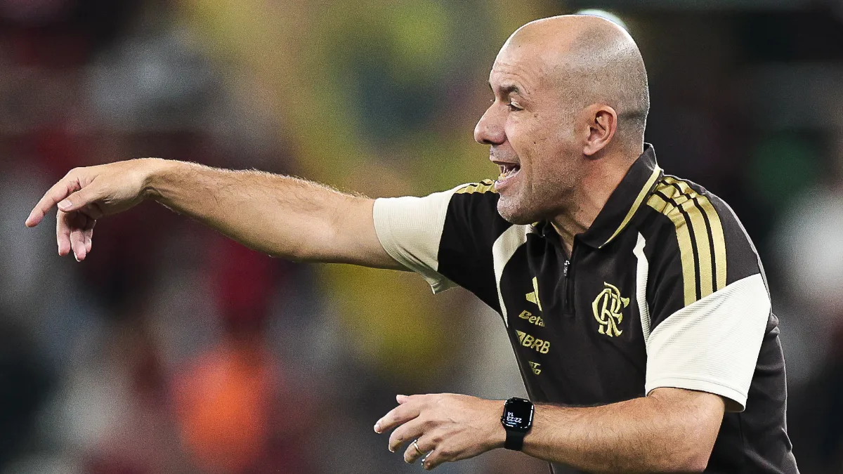 Flamengo vive novo atrito entre Leonardo Jardim e departamento médico por De la Cruz