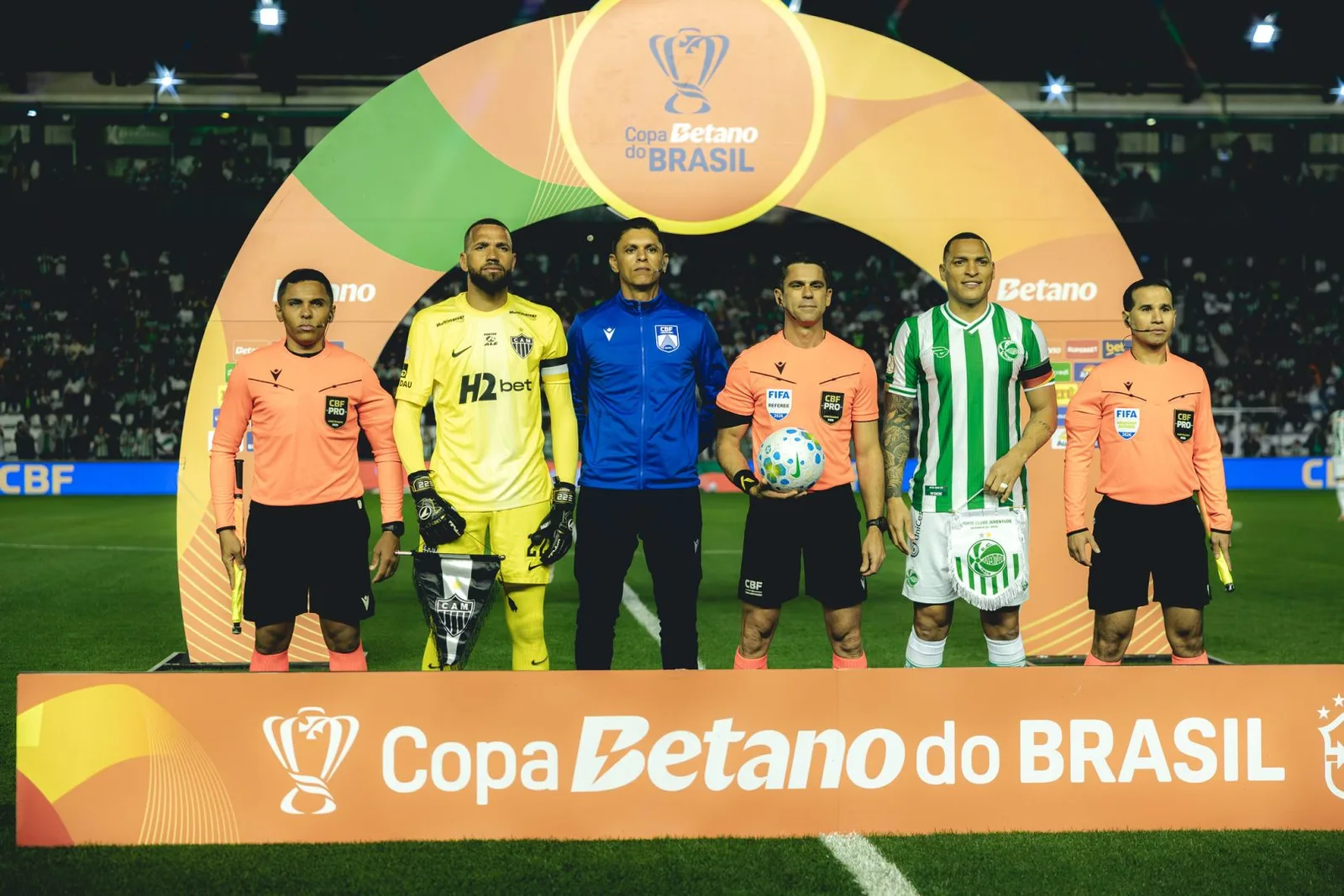 Juventude aciona CBF contra arbitragem após eliminação para o Atlético na Copa do Brasil