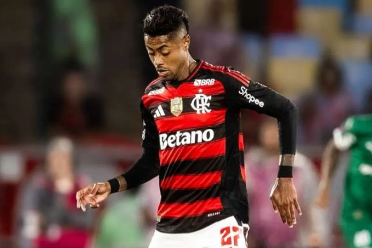 Bruno Henrique critica arbitragem após lance polêmico em empate do Flamengo contra o Cruzeiro