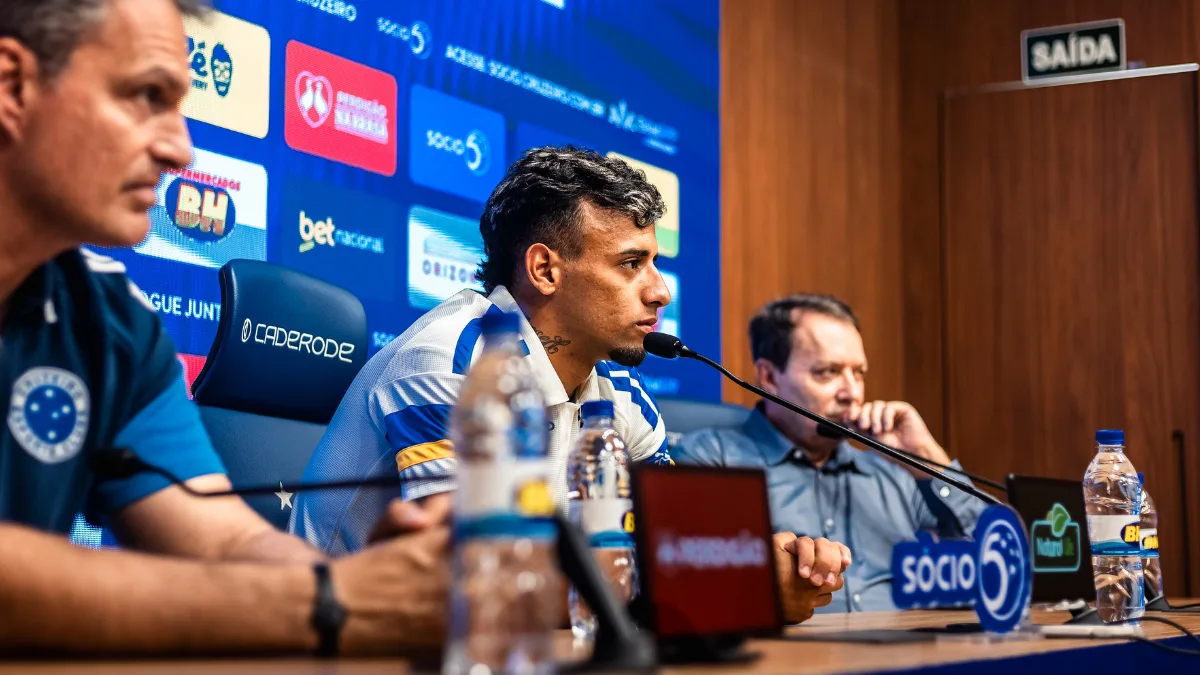 Cruzeiro registra novos atacantes no BID para estreia no Campeonato Brasileiro