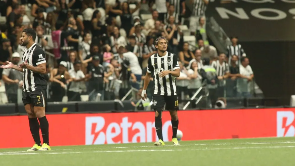 Lesão de Gustavo Scarpa afasta meia do Atlético-MG em jogo contra o Remo